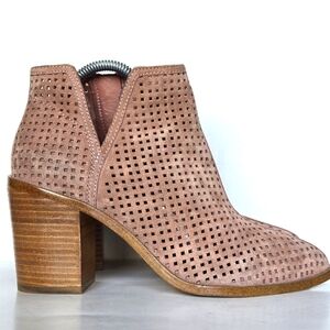 1. State Larocka Perforated Leather Boot Blush Pink 10
